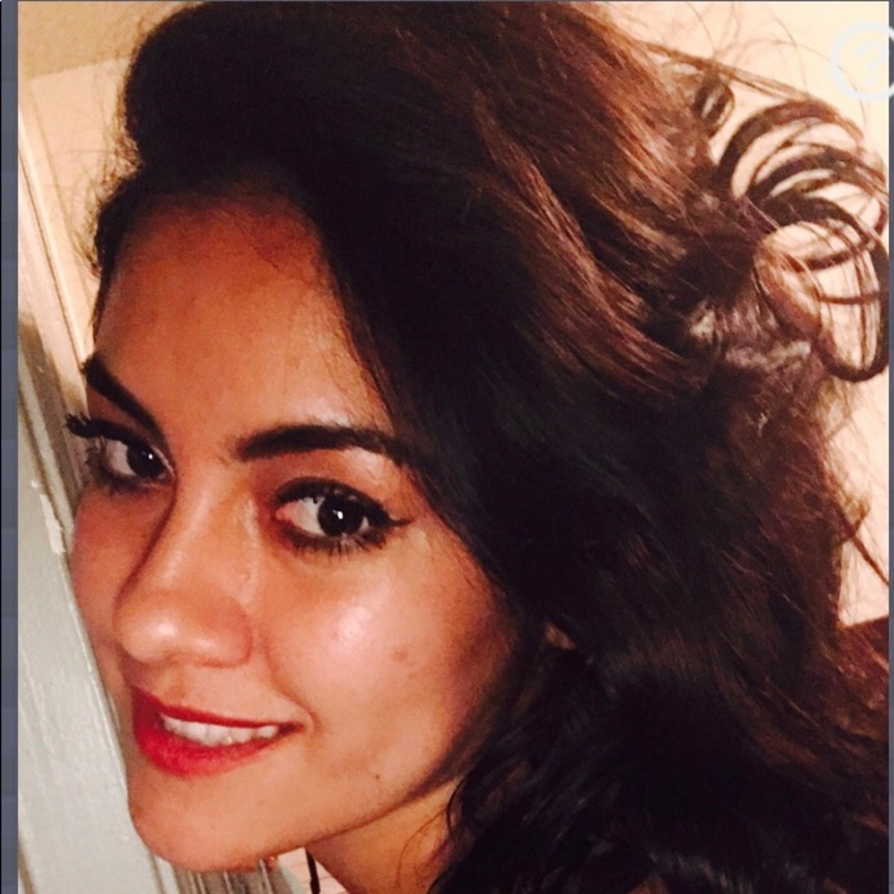 Meet your Posher, Diana